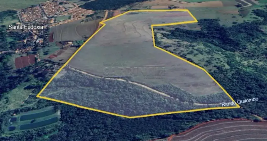 Imóvel Muito bem localizado  no Distrito de Santa Eudóxia.