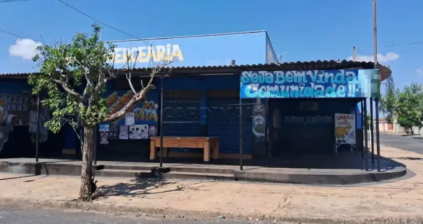 Salão comercial de esquina com ótima localização, próximo a vaz filho