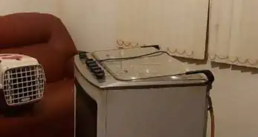 Casa com 2 quartos à venda na Rua Bento Amadeu Malavolta, 266, Jardim Roberto Selmi Dei, Araraquara