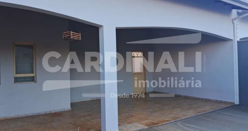 Casa com ótima localização, a 5 minutos do centro da cidade!
