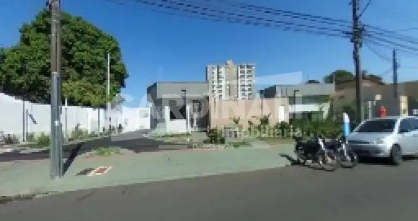 Você está procurando um imóvel chique e bem localizado em São Carlos? Então não perca a oportunidade de conhecer este lindo apartamento padrão, localizado no bairro Cidade Jardim, próximo à UFSCar.