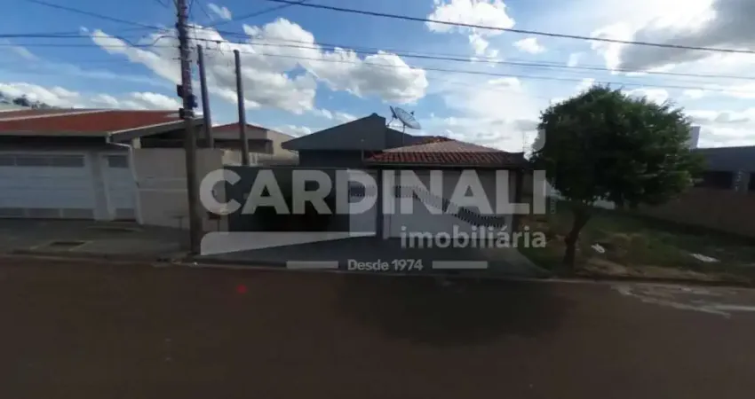 Imóvel Muito bem Localizado, próximo de comércios é fácil acesso a Rodovia.