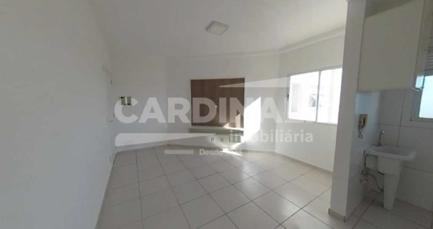Apartamento com 1 quarto para alugar na Rua Doutor Serafim Vieira de Almeida, Bloco B, 795, Jardim Paraíso, São Carlos