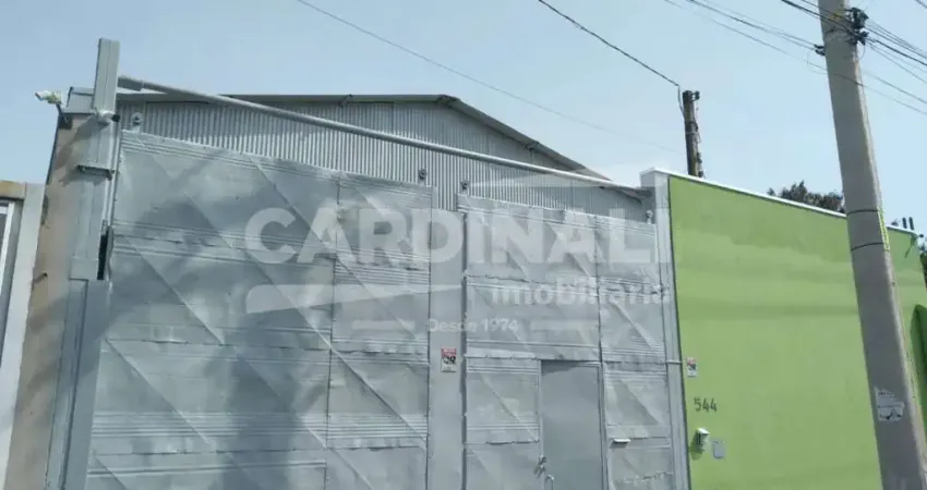 Barracão com ótima localização, documentos em ordem.