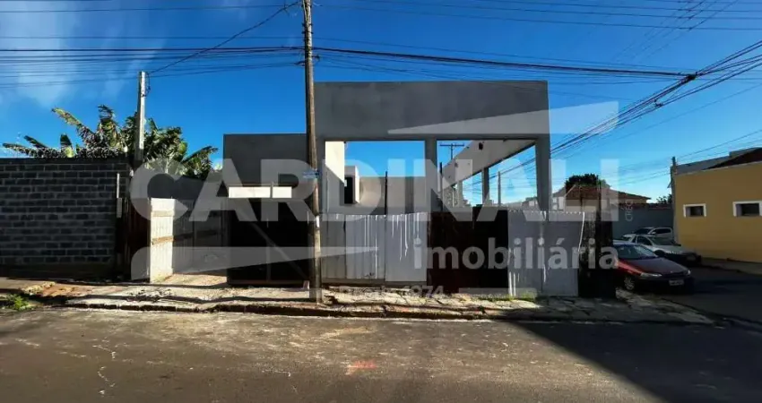 Galpão comercial com ótima localização em São Carlos.