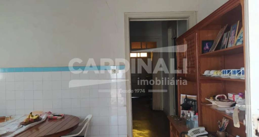 Casa com 3 quartos à venda na Avenida São Carlos, 2608, Centro, São Carlos