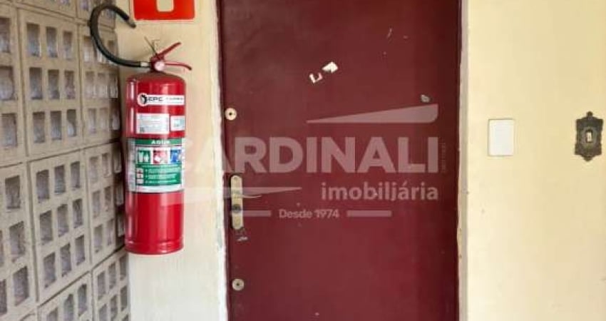 Apartamento com boa localização, próximo escolas e creches.
