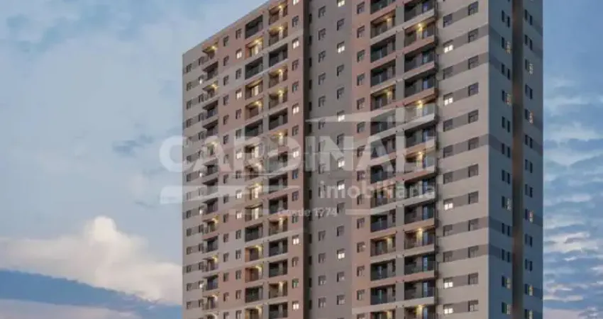 Apartamento novo, com armários planejados e localização espetacular.