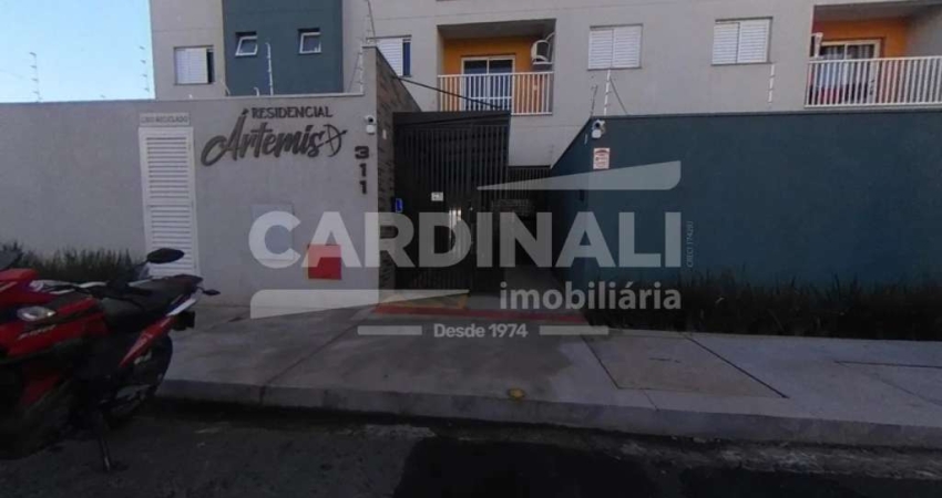 Locação de Apartamento - Padrão de dois dormitórios sendo um suíte no bairro Jardim Lutfalla em São Carlos/SP