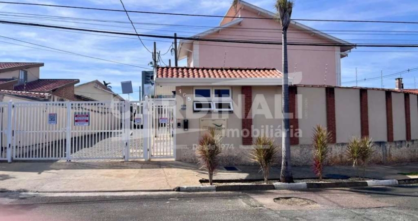 Sobrado à Venda em Condomínio Fechado, com 2 dormitórios. Próximo ao Parque Prado em Campinas/SP.