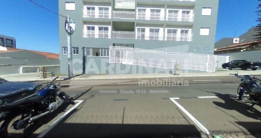 apartamento completo de armários e mobiliado no Liv Episcopal.