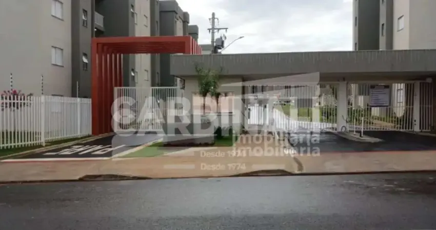 Apartamento com ótima localização, área de lazer completo.