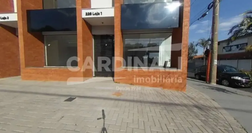 loja comercial com ótima localização com vaga de estacionamento