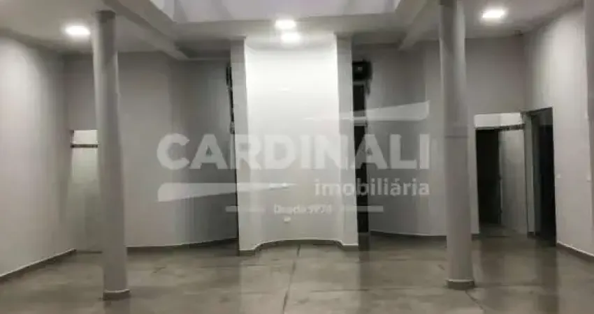 Salão comercial na vila brasília, 2 andares com 8 banheiros