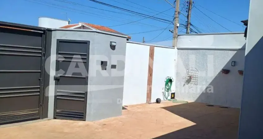LINDA CASA PARA VENDA NO BAIRRO CAMBUY - LOCALIZAÇÃO EXCELENTE.