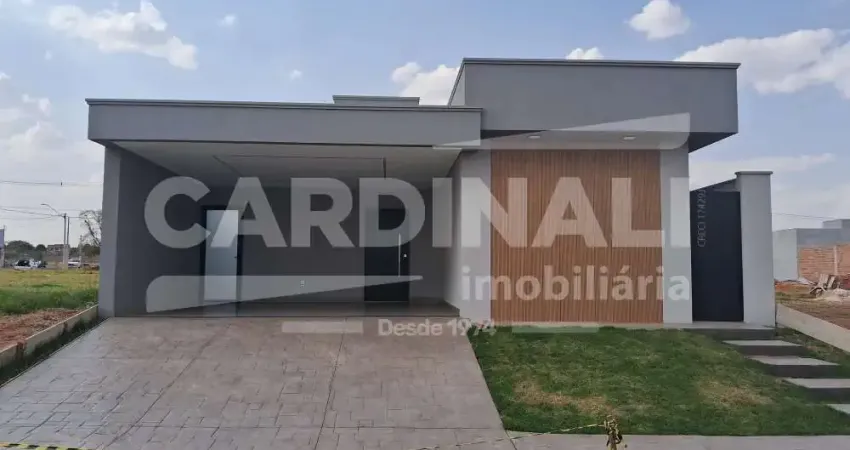 Casa nova com lindo acabamento e condomínio com área de lazer completo.