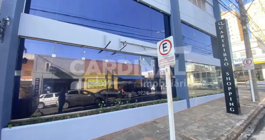 Avenida são carlos esquina com a marechal deodoro (quarteirão shopping) em frente a nissei