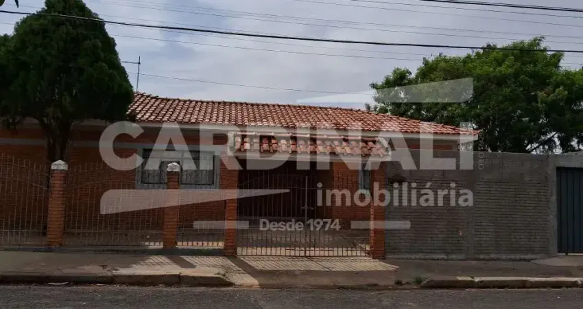 Casa com 3 quartos à venda na Rua Marconi, Casa, 180, Vila Xavier (Vila Xavier), Araraquara