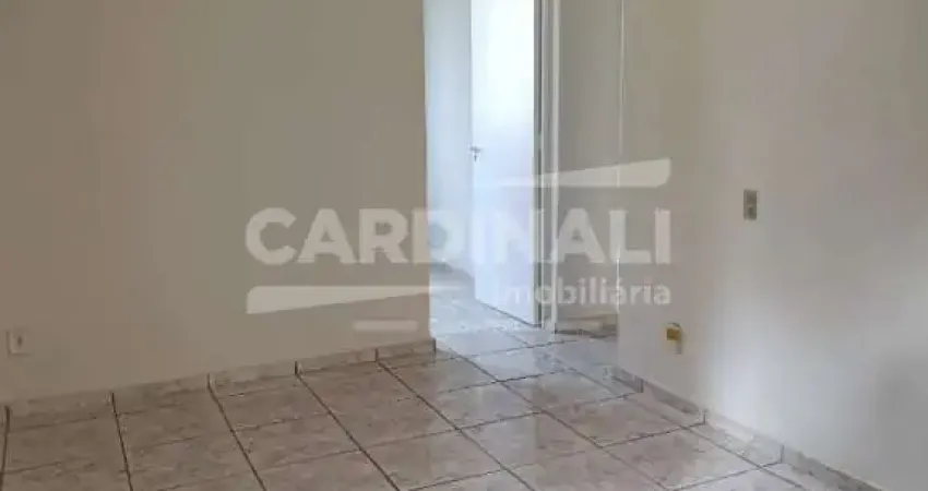 Apartamento com boa localização, próximo a escolas e creches.