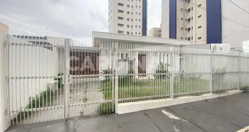 Casa com 4 quartos para alugar na Rua Vinte e Oito de Setembro, 1573, Centro, São Carlos