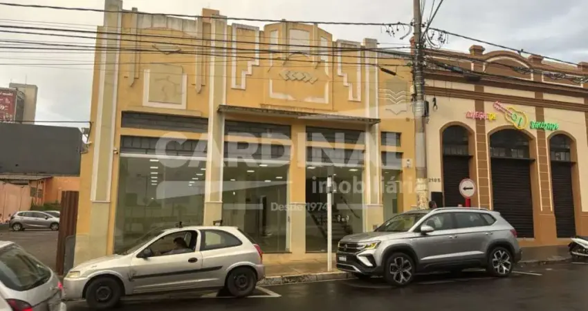 Imóvel comercial 260m² com banheiros acessíveis no centro.