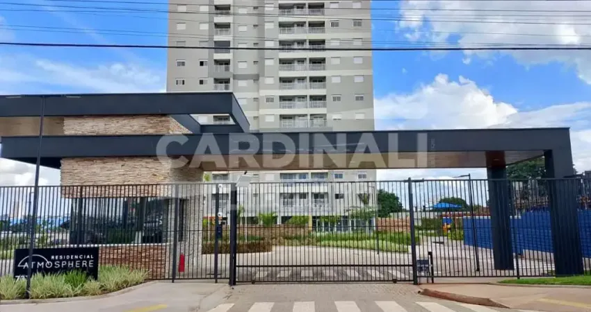 Apartamento com localização privilegiada, em frente ao shopping jaraguá e com cozinha toda planejada.
