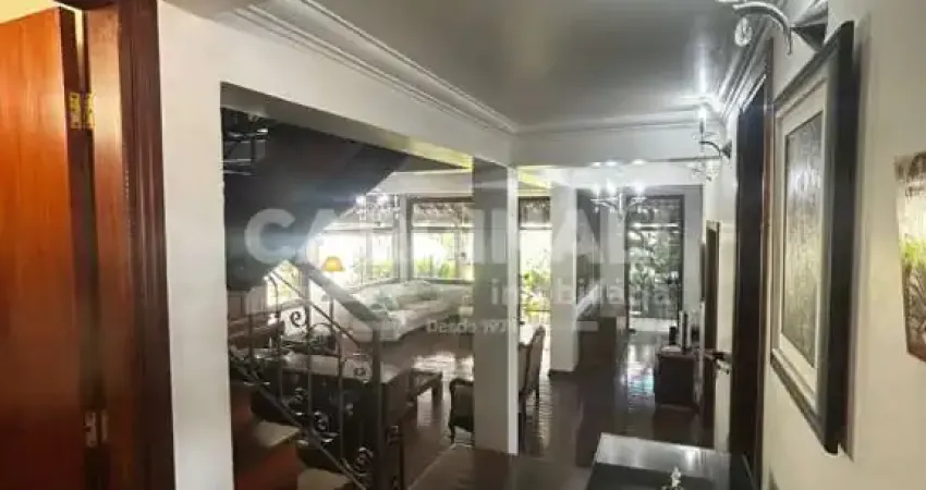 Conforto e praticidade em sobrado com elevador privativo, em um dos condomínios mais desejados do parque faber