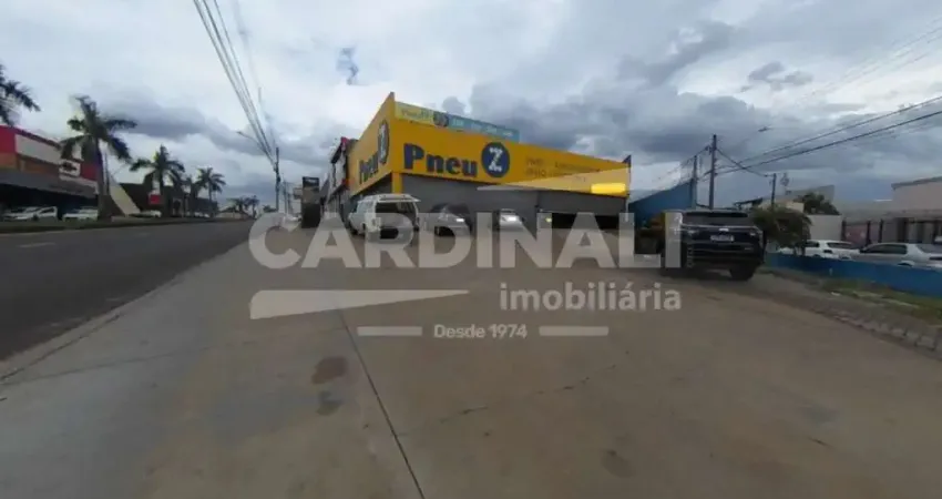 Barracão / Galpão / Depósito para alugar na Avenida Getúlio Vargas, 630, Vila Lutfalla, São Carlos