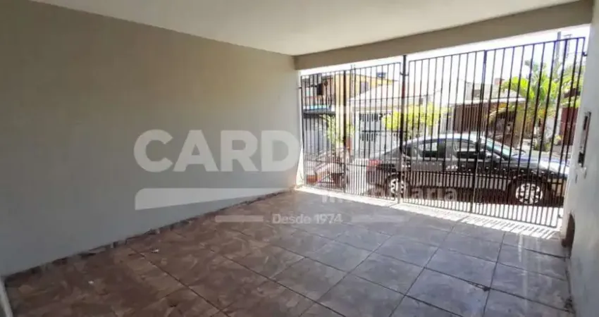 Casa com 2 quartos à venda na Rua Lucy Serillo, 345, Cidade Aracy, São Carlos