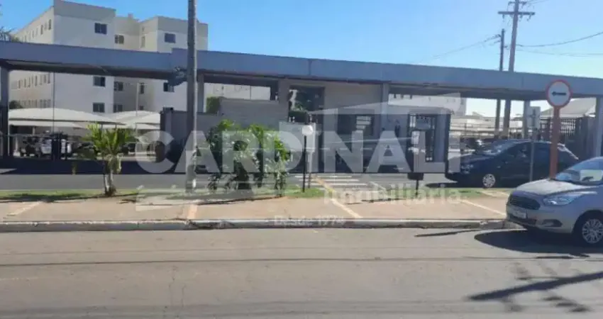 Apartamento térreo com quintal e 2 dormitórios próximo a faber.