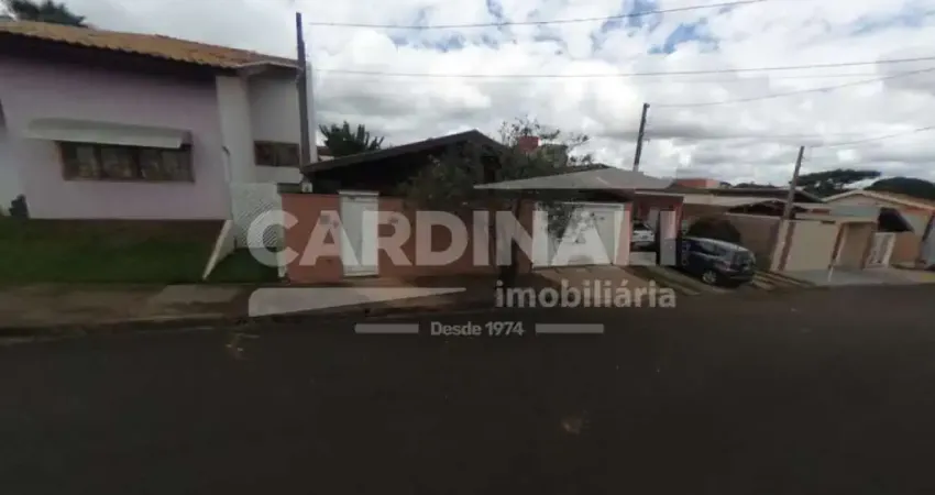 Casa térrea segura e bem localizada residencial parque fehr - são carlos.