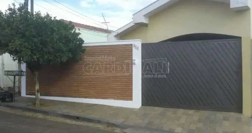 Casa com 3 quartos para alugar na Rua Francisco Pelegrino, 150, Vila Costa do Sol, São Carlos
