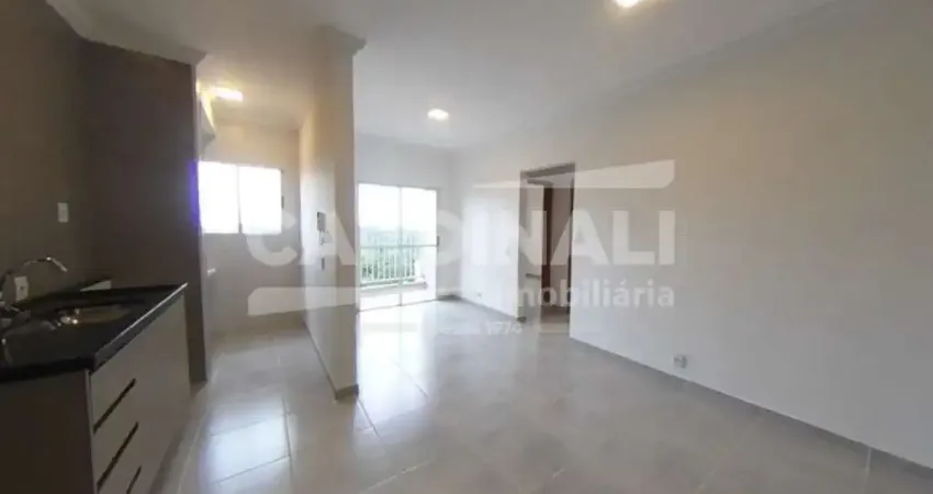 Apartamento com 2 quartos para alugar na Rua Rodolfo Luporini, 370, Jardim Hikare, São Carlos