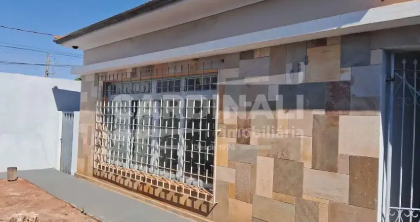 Casa com 3 quartos para alugar na Avenida José Bonifácio, Casa, 1666, Centro, Araraquara