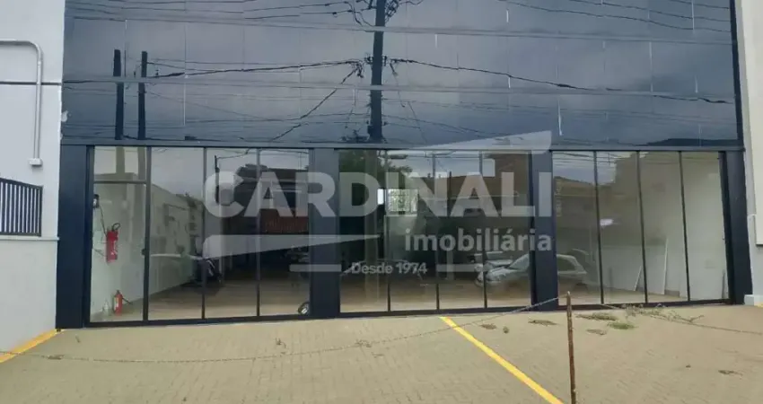 Salão comercial com excelente localização, próximo ao comércio.