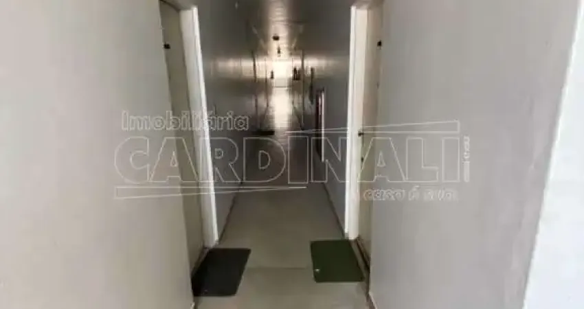 Apartamento com 1 dormitório no Parque Arnold Schimidt próximo a USP em São Carlos