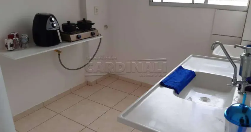 Apartamento com 2 quartos para alugar na Travessa Francisco Latorre Primo, Bloco 13, 12, Residencial Parati, São Carlos