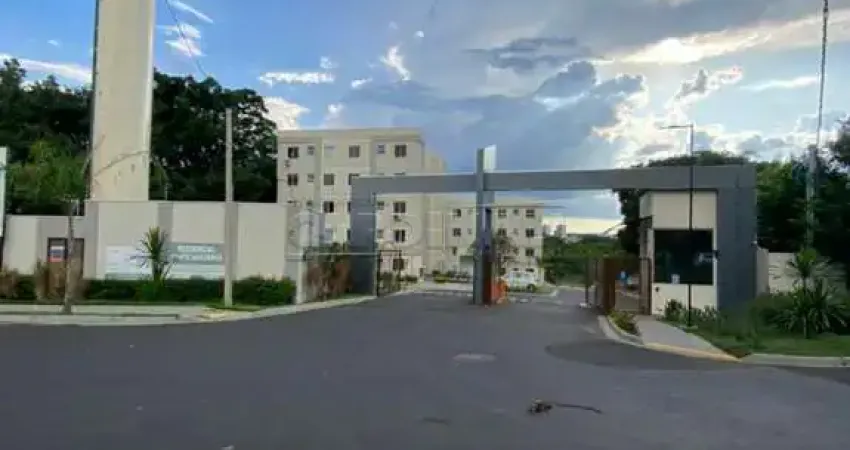 Apartamento com 2 quartos para alugar na Rua Vicente Petrilli, Bloco 1, 410, Jardim Hikare, São Carlos