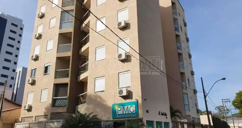 Apartamento com 1 dormitório e 1 suíte no Centro próximo ao São Carlos Clube