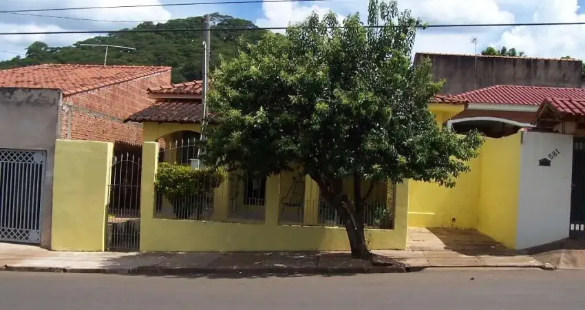 Casa Padrão em Ribeirão Bonito