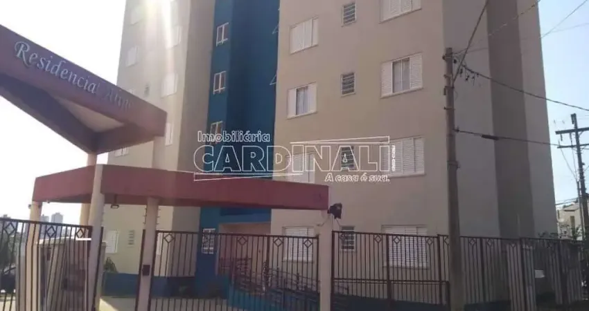 Apartamento com 2 quartos à venda na Rua Roberto Simonsen, Bloco 02, 10, Vila Pelicano, São Carlos