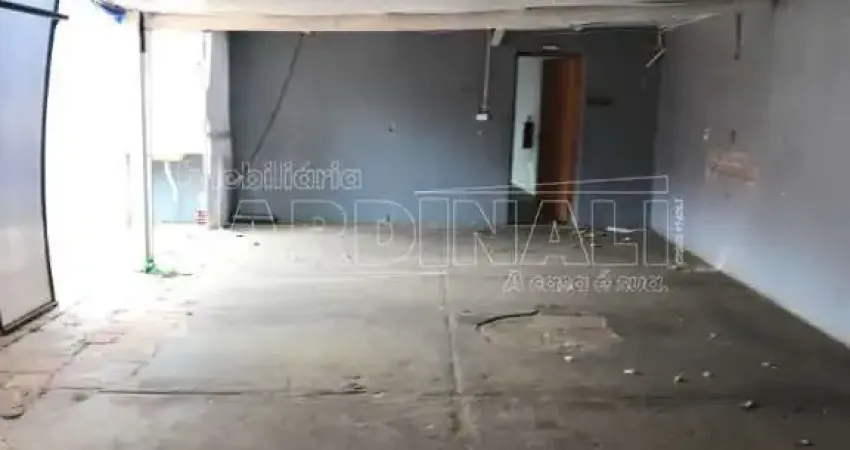Barracão / Galpão / Depósito à venda na Avenida São Carlos, 994, Centro, São Carlos