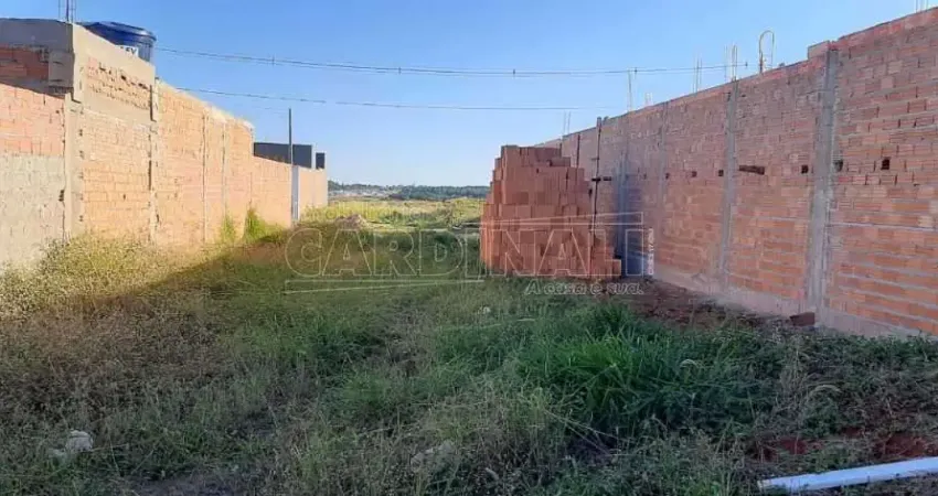Terreno à venda na Avenida Yolanda Accacio Campani, , Lote 36, Quadra C, 598, Residencial Vista do Horto, Araraquara