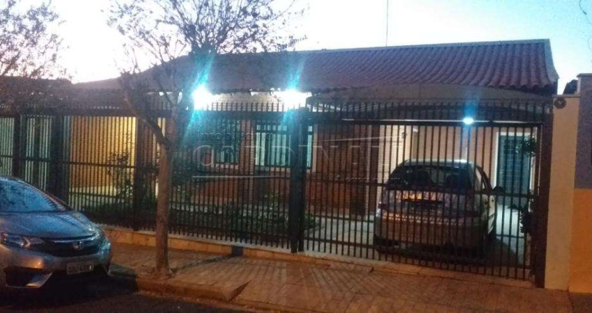 Casa com 3 quartos à venda na Avenida Professor Eugênio Francisco Malaman - de 650/651 a, 772, Jardim Santa Angelina, Araraquara