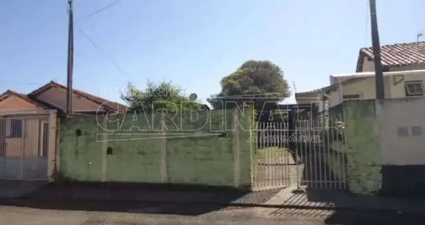 Casa com 2 quartos à venda na Rua Bernardino Fernandes Nunes, Beco Sem saída Travessa I e Travessa II - Atrás da Casa 107, 27, Cidade Jardim, São Carlos