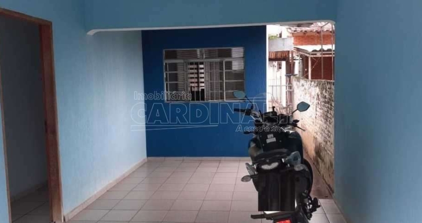 Casa com 2 quartos à venda na Avenida Sergipe, 87, Jardim Brasil (Vila Xavier), Araraquara