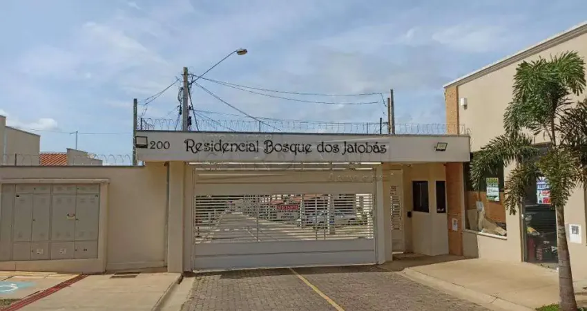 Casa de condomínio com 2 dormitórios em Água Vermelha