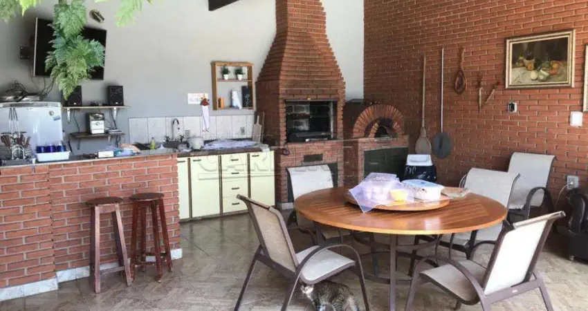 Casa com 3 quartos à venda na Rua Abrahão João, 615, Jardim Bandeirantes, São Carlos