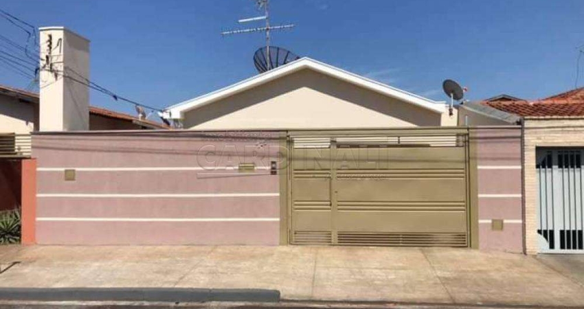 linda casa com ótimo acabamento e localização espetacular