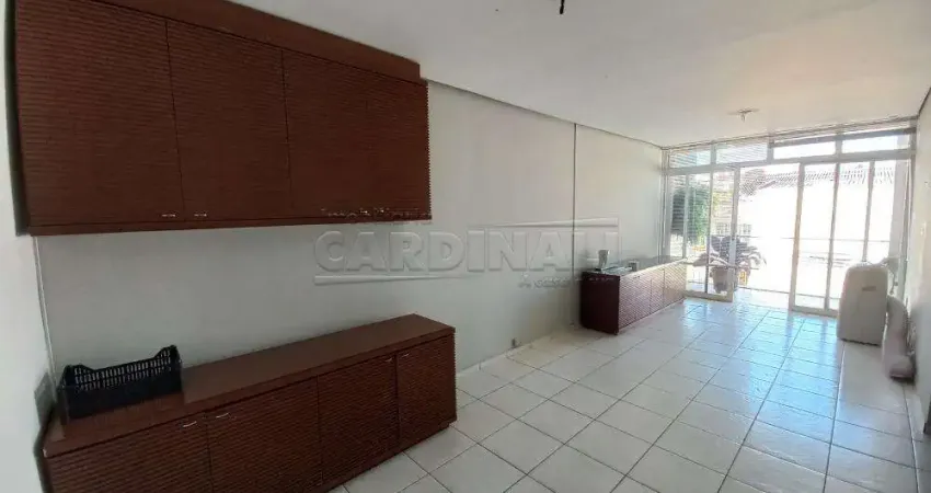 Casa com 3 quartos para alugar na Rua General Osório, 1075, Jardim São Carlos, São Carlos